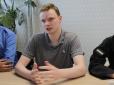 Має свій прапор, уряд та паспорти: 20-річний хлопець створив власну країну між Сербією й Хорватією (фото, відео)