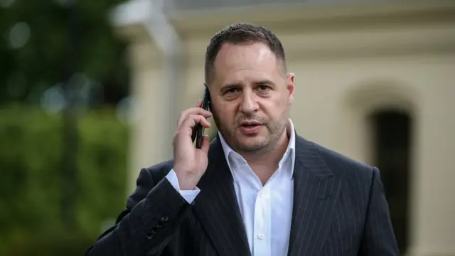 Не втратив вплив? Єрмак відновив спілкування із Зеленським після грандіозного скандалу в ОП, - Гончаренко