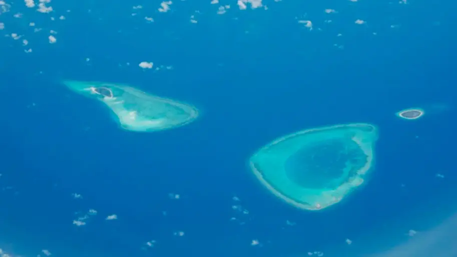 Без єдиного пострілу: Китай  захопив рифовий простір у Південно-Китайському морі та зводить там штучний острів